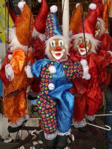 clowns-56117_960_720