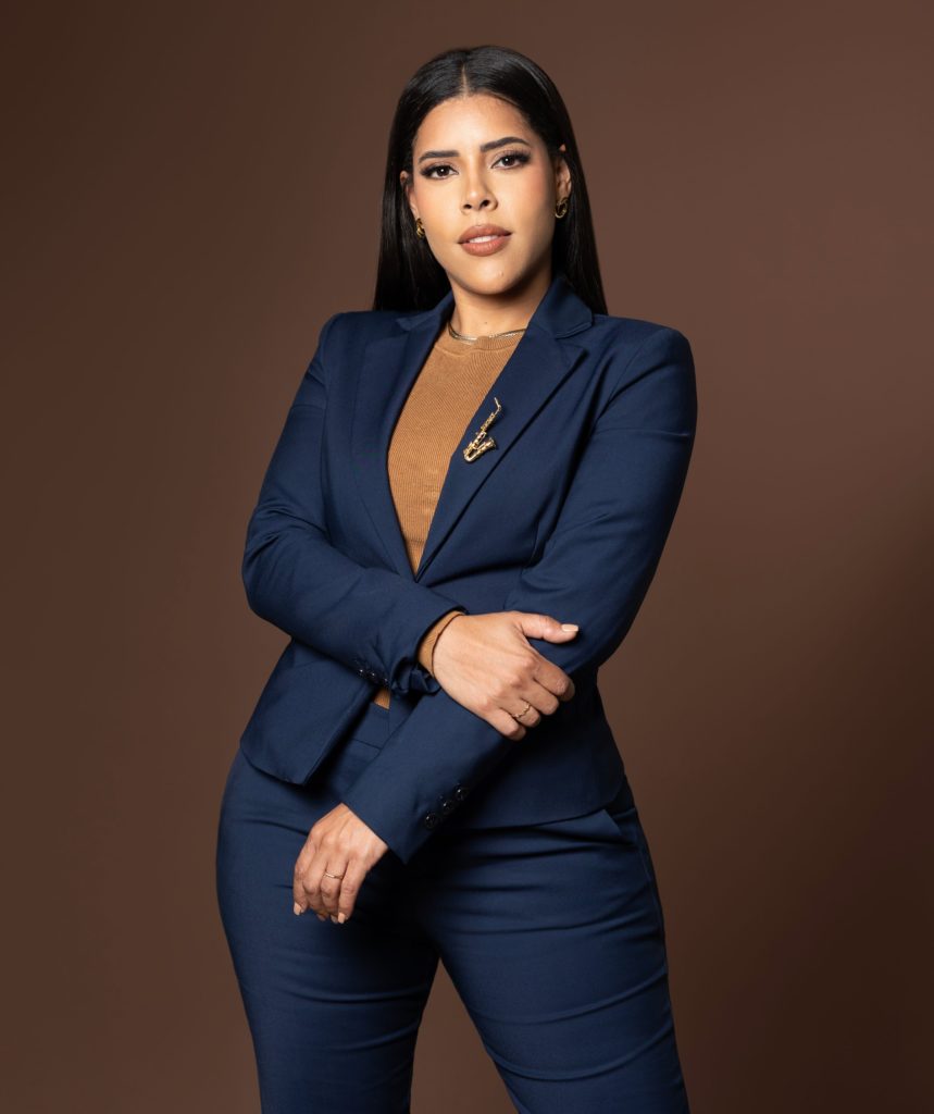 Saxofonista dominicana Nayade Macea C2