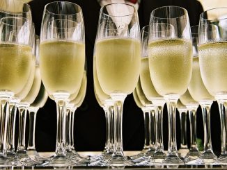 Guadeloupean people are among the biggest drinkers of champagne in the world.