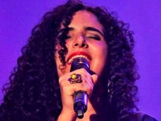 Chanteuse et musicienne, Camila Daniela (26 ans) est la nouvelle star à Cuba